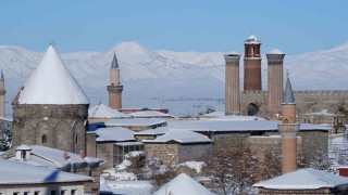 Erzurum merkezde okullara kar tatili