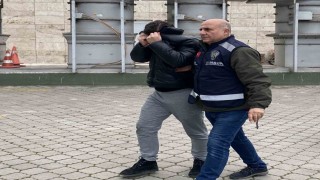 Eski kız arkadaşını darp ettiği iddiasıyla gözaltına alındı