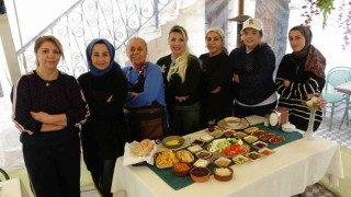 Eşlerinden imza karşılığında toplanan kadınlar önce kooperatif kurdu, sonra restoran açtı