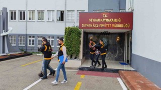 Evden AK-47 ve el bombası çıktı: 4 tutuklama