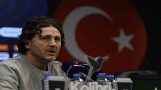 Fatih Tekke: Kocaelispor bana göre 1 puan alacak, belki galip gelebilecek oyun oynadı