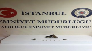 Fatihte alacak verecek kavgası: 2 şüpheli yakalandı