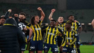 Fenerbahçe, kupayı kaldırdı