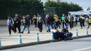 Fenerbahçeli taraftarlar Süper Kupa finali için stada geldi