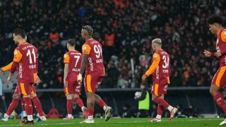 Galatasaray, Fenerbahçeye 4 maç sonra yenildi