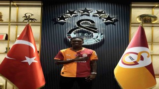 Galatasaray, Yaser Asprillayı kadrosuna kattı