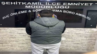 Gaziantepte yağma suçundan 12 yıl cezayla aranan şahıs yakalandı
