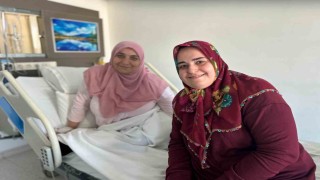 Gebelikte fark edilen şah damarı tümörü Vanda başarıyla alındı