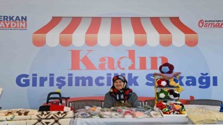 Girişimci kadınların el emeği Osmangazi Meydanında buluştu