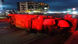 Gömeçte devrilen ticari araçtaki 1 kişi yaralandı
