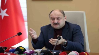 Gülpınar, karla mücadele çalışmalarını değerlendirdi
