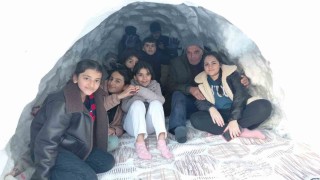 Hakkarili Yunustan iglo evi