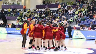 Halkbank Kadınlar Türkiye Kupasında şampiyon Fenerbahçe oldu