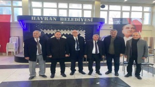 Havran Sebzeciler ve Meyveciler Esnaf Odasında Murat Hançer tekrar başkan seçildi