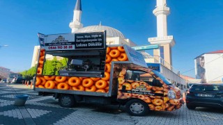 Hayır Lokması Nedir? İstanbul’da Lokmacı ile Lokma Dağıtımı