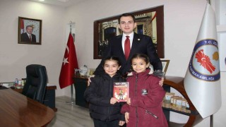 Hicarcıklı minikler Kaymakam Atamı kitap okuma etkinliğine davet etti