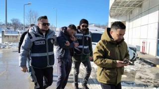 Hırsızlık suçundan aranan şahıs yakalandı