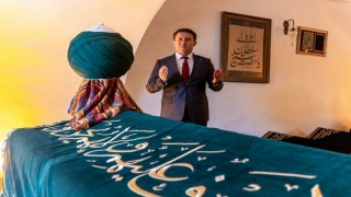 İl Emniyet Müdürü Çağların ilk durağı Şeyh Edebali Külliyesi