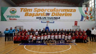 İlkadımdan sporculara eğitim desteği