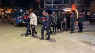 İnegölde 9 kaçak göçmen yakalandı