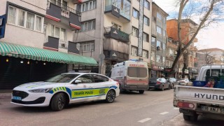 İnegölde genç adam evinde ölü bulundu