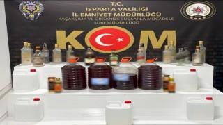 Ispartada kaçak alkol ve sigara operasyonu