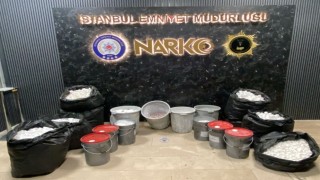 İstanbulda 591 bin 250 adet sentetik ecza hapı ele geçirildi