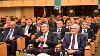 İTO Başkanı Avdagiç, iş dünyasının beklentilerini Cumhurbaşkanı Yardımcısı Yılmaza aktardı