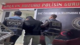İzmirde aranan firari, gizlendiği konteynerde yakalandı