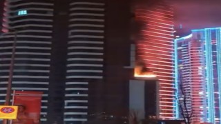 İzmirde lüks yapıda yangın paniği