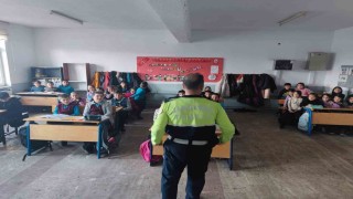 Jandarmadan öğrencilere trafik eğitimi