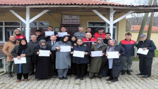Kadınlar arıcı oldu