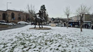Kar yağışına en çok Büyükşehir Belediye Başkanı sevindi