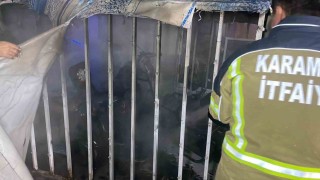 Karamanda şarja bırakılan elektrikli bisikletler yandı