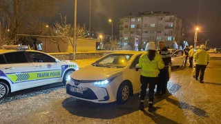 Karamanda yılbaşı tedbirleri sabaha kadar sürdü