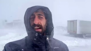 Karayazıda fırtına etkili oluyor