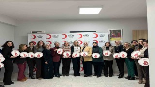 Kars Kızılaydan Filistine umut etkinliği
