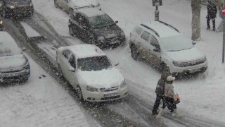Karsta son 15 yılın en yoğun kışı yaşanıyor