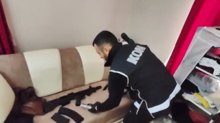 Karsta sosyal medyadan silah ticaretine 8 gözaltı