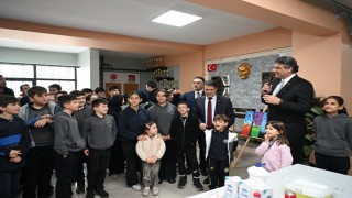 Kartepe Belediye Başkanı Kocaman, öğrencilerle bir araya geldi