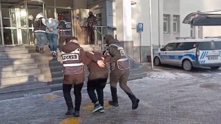 Kayseride özel ekip, cezaevi firarisi 2 şahsı yakaladı