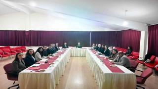 Kırklareli Valisi Turan: Aile odaklı sosyal hizmetlerin bütüncül, koruyucu ve önleyici bir anlayışla sürdürülebilir şekilde yürütülmesi büyük önem taşıyor