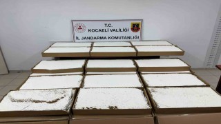 Kocaelide araçta 3 buçuk milyon liralık makaron ele geçti