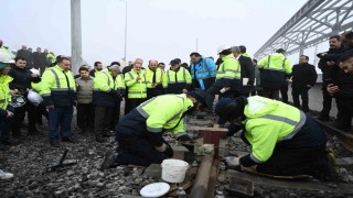 KONYARAY Banliyö Hattında ray birleştirme kaynak programı yapıldı