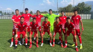 Körfez Belediyesi futbol okullarında 580 öğrenci eğitim görüyor