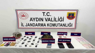 Kuşadasında uyuşturucu satıcılarına operasyon