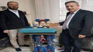Kütahya İl Müftülüğünden evinde eğitim gören hasta öğrenciye anlamlı ziyaret