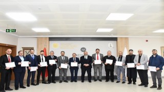 Kütahyada din görevlilerine Vaaz Becerilerini Geliştirme konulu hizmet içi eğitim kursu