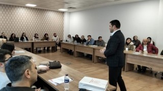 Kütahyada rehber öğretmenlere ve psikolojik danışmanlara Objektif Testler Atölyesi eğitimi