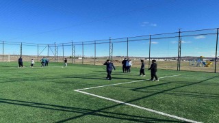 Mahmudiyedeki spor tesisleri hizmet veriyor
